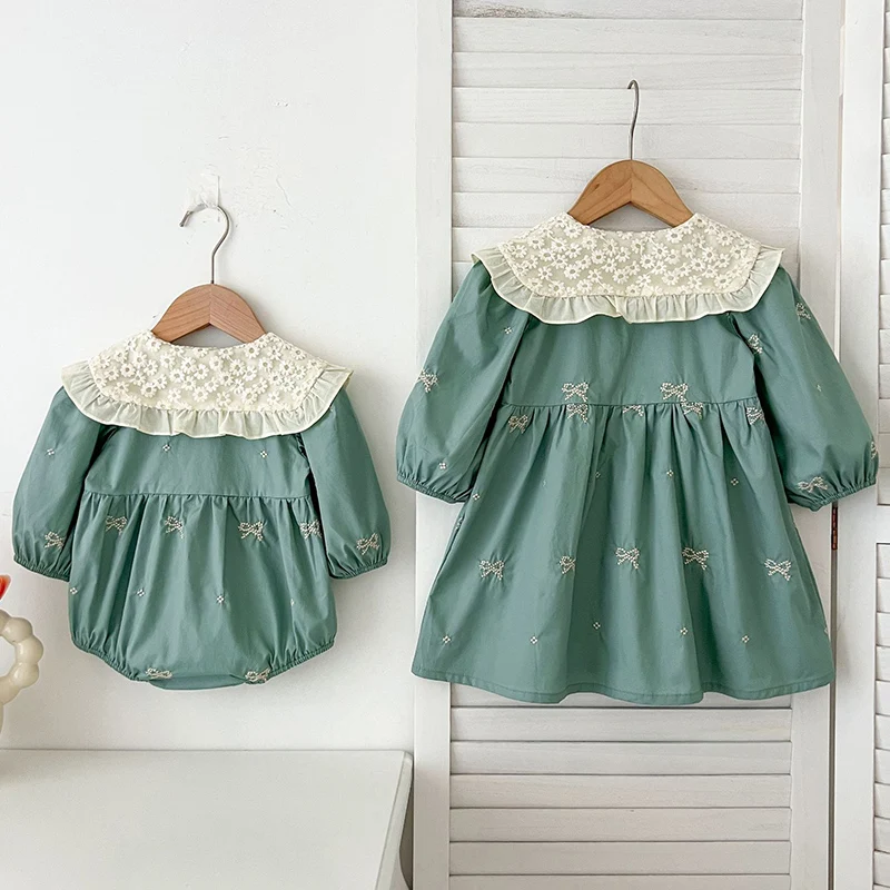 2024 Family Sister Matching Dress Outfit Baby Girls Clothes Embroidered Bow Large Lapel Girl Dress Baby Romper Princess Dresses - view 3