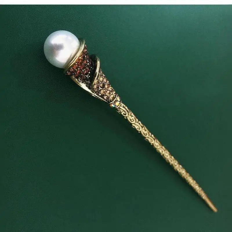 Antiker Goldener Geschnitzter Haarstab mit Kunstperlen und Bunten Strasssteinen für Hanfu, Hochzeiten, Partys und Tägliche Haardekoration – Detail 9