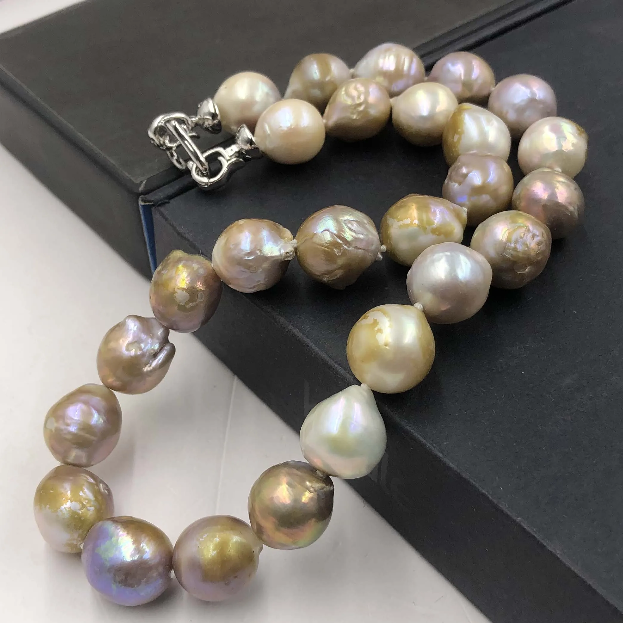 

ELEISPL New 13-15mm Natural Colors Near Round Fresh Water Pearl Necklace #22010015