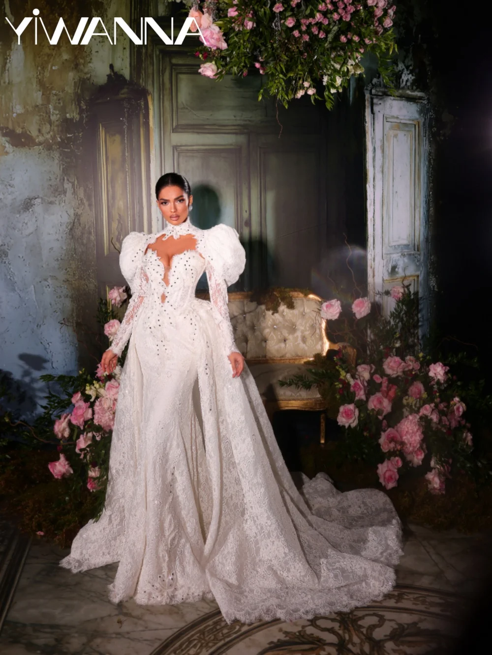 

Glamorous White Beaded Lace Wedding Dress Detachable Train Mermaid Long Bridal Gown Customized Glitter Crystal Dresses For Bride