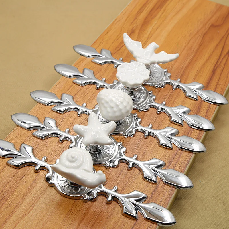 Farmhouse Nautical Cabinet White Door Knobs Silver Metal Leaf Kitchen Pulls Ceramic Dresser Wardrobe Cupboard Furniture Handle