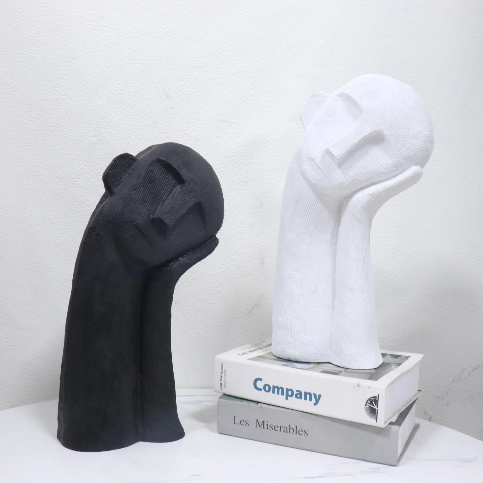 Creative Gypsum Abstract Character Statue Hotel Model Room Resin Art Craft Crooked Head Sleeping Figure Ornament Soft Decoration