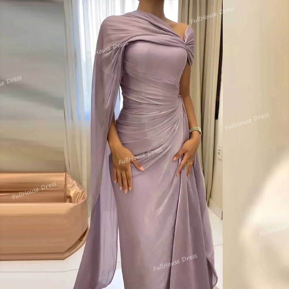 

Custom Made Elegant Boat Colloar Pleated Flowing Sheath Court Evening Dress Side Slit Long Backless Saudi Dress with Cape