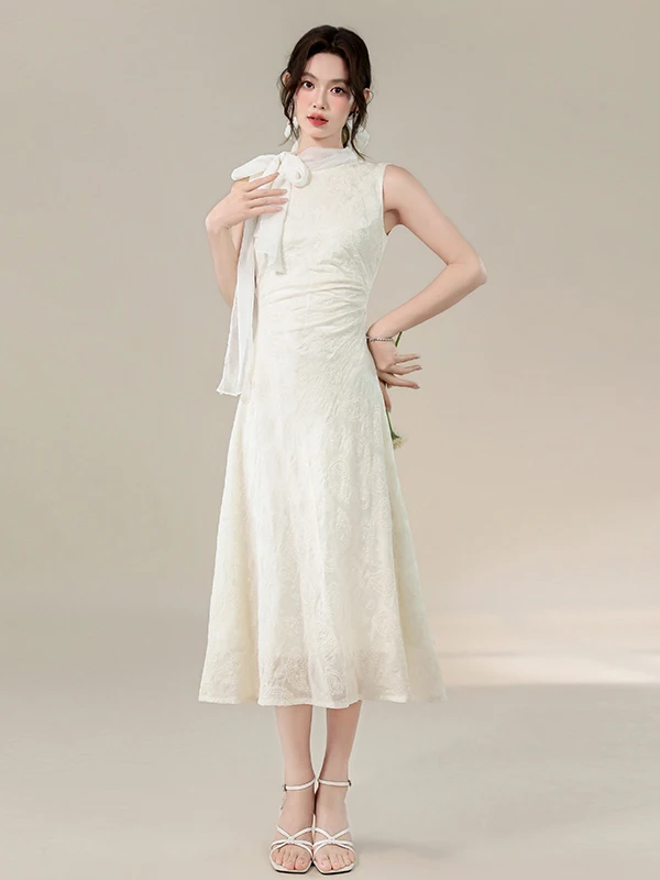 

Elegant Embroidered Sleeveless Women's Dress Choker Waist Cinching Midi Length A-Line Silhouette Summer Fashion City Commute