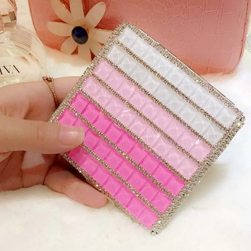

Luxury Rhinestone Cigarette Box with USB Charging Lighter - Windproof, Portable Smoking Accessory, Fashionable Women's Gift