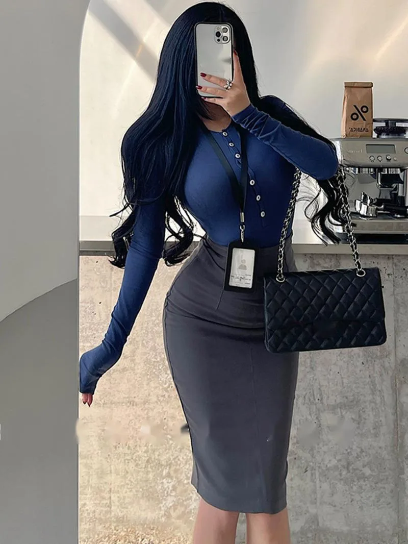 

Pure Desire Basic Round Neck Single Breasted Stretch Tight Look Long Sleeve Base T-shirt Top Women Tshirt Sweet 2025 New J2BH