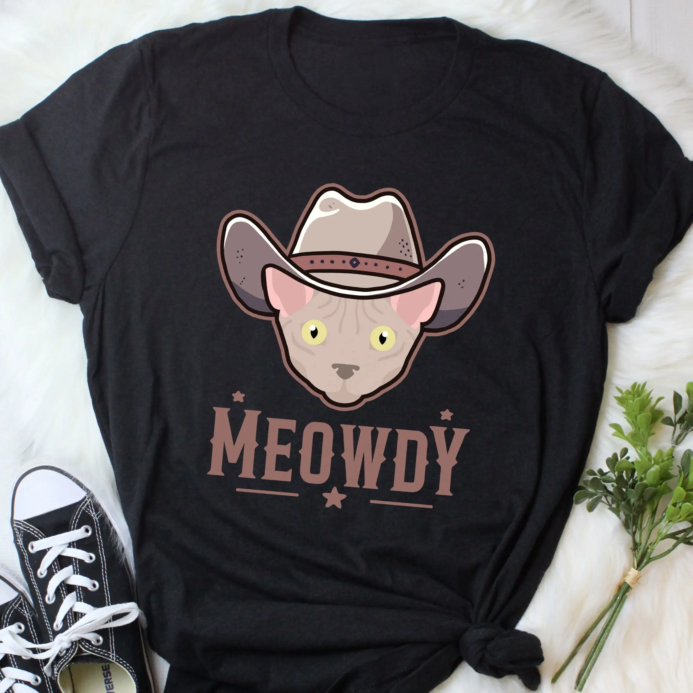 Minskin Cat Meowdy T Shirt Funny Cowboy Lover Cute Howdy Pet Mom Dad Western Yeehaw Hairless Sphynx