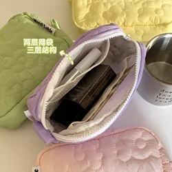 Cute Flowers Storage Organizer borsa per il trucco trapuntata gonfia borsa per cosmetici stampata con fiori borsa per cosmetici da viaggio grande borsa per il trucco