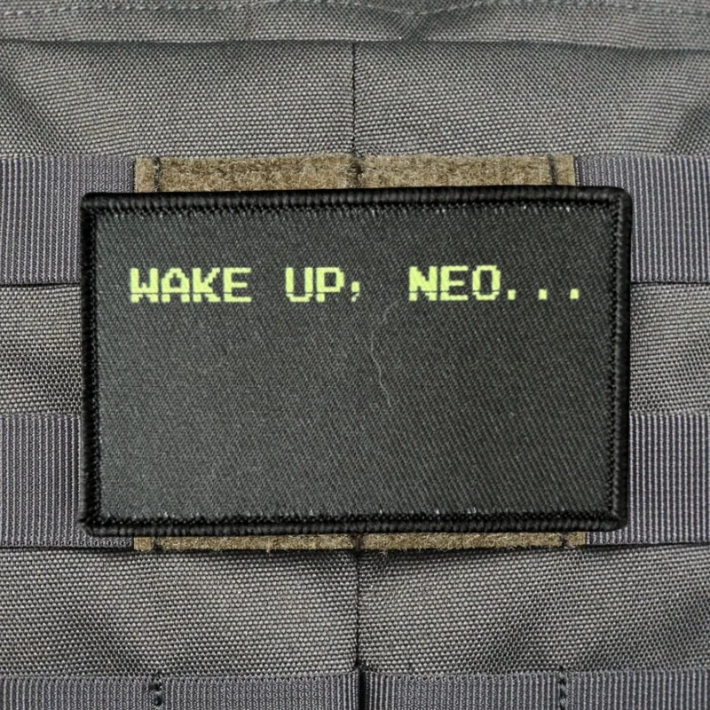 Parche táctico militar bordado Wake Up Neo para ropa y MOLLE