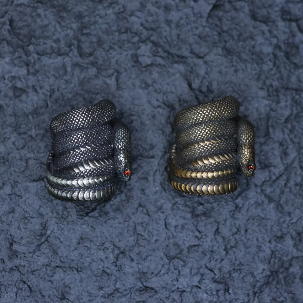 LEYANG EDC Snake Pendant DIY EDC Fingertip Push Card Decompression Toy Pendant