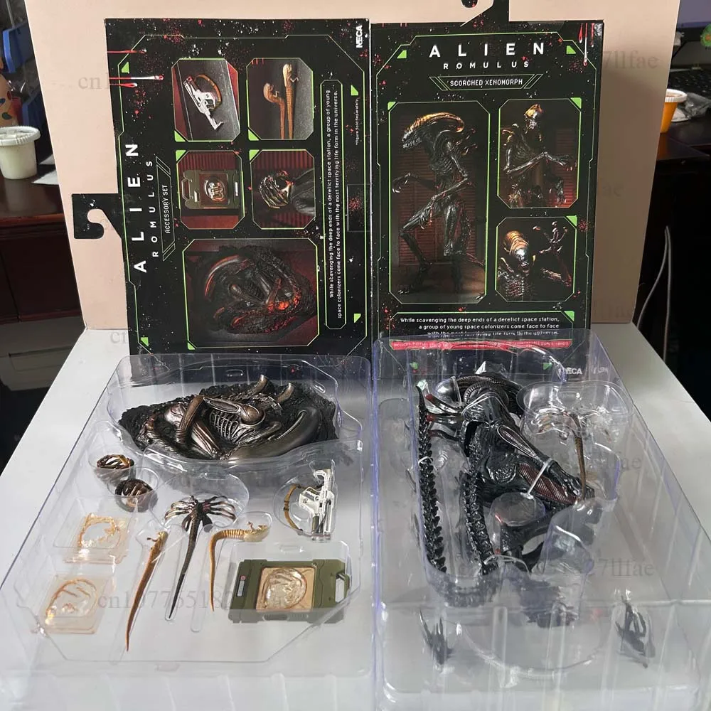 NECA The ALIEN: Romulus Facehugger Ultimate Scorched Xenomorph and Accessory Set Action Figure Model Toy Joint Movable Doll Gift