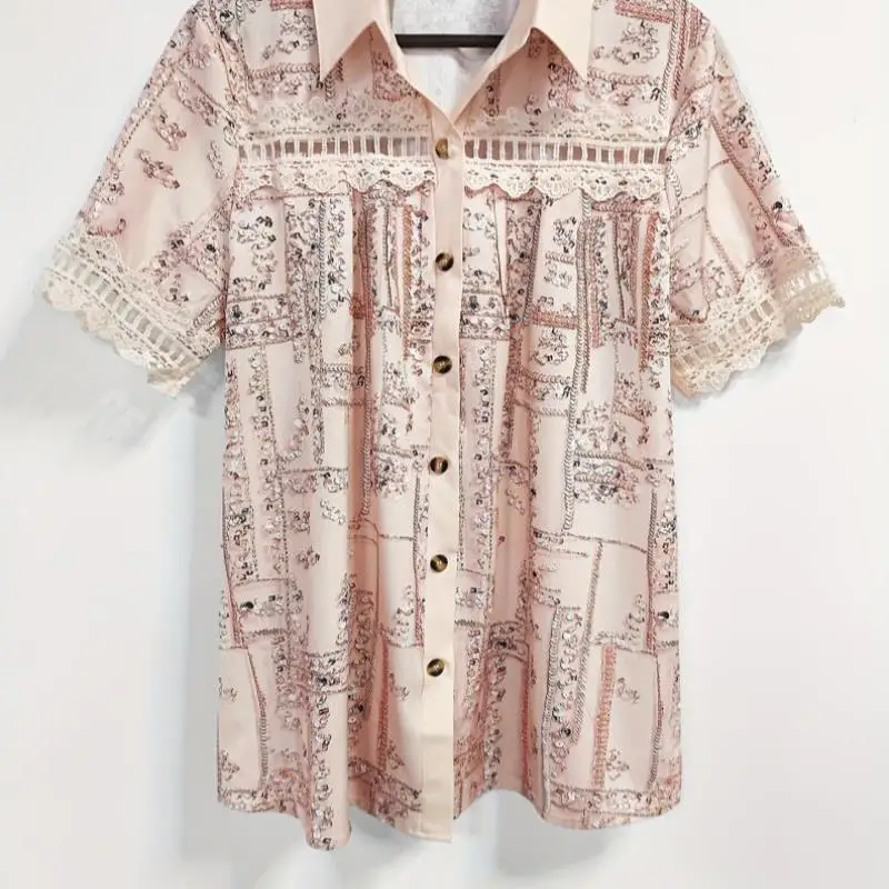 بلوزة Ele كبيرة الحجم مع حواف من الدانتيل والترتر للرجال ort Ne Special Wide Fit Youthful Trend ملابس الخريف