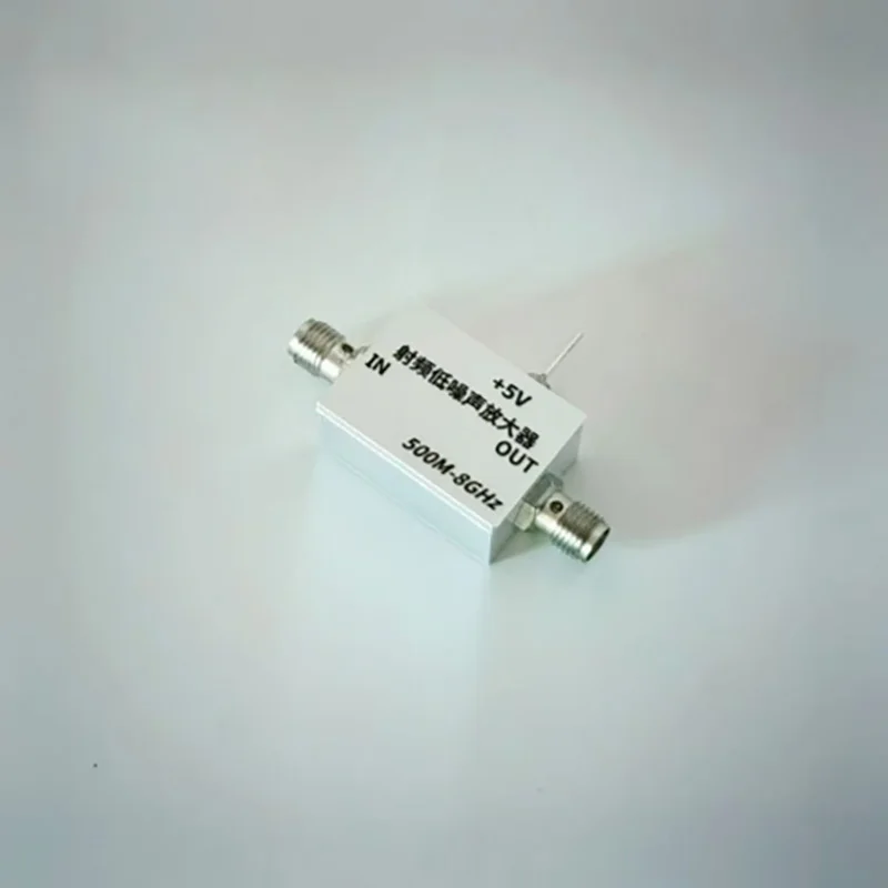 500M-8 جيجا هرتز RF منخفضة الضوضاء مكبر للصوت 20dB إشارة صغيرة تلقي مكبر للصوت كسب شقة عالية