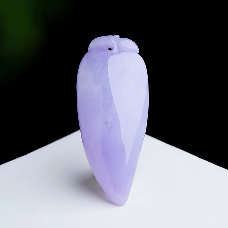 

Violet Melon Pendant, Lucky and Continuous Pendant for Men and Women