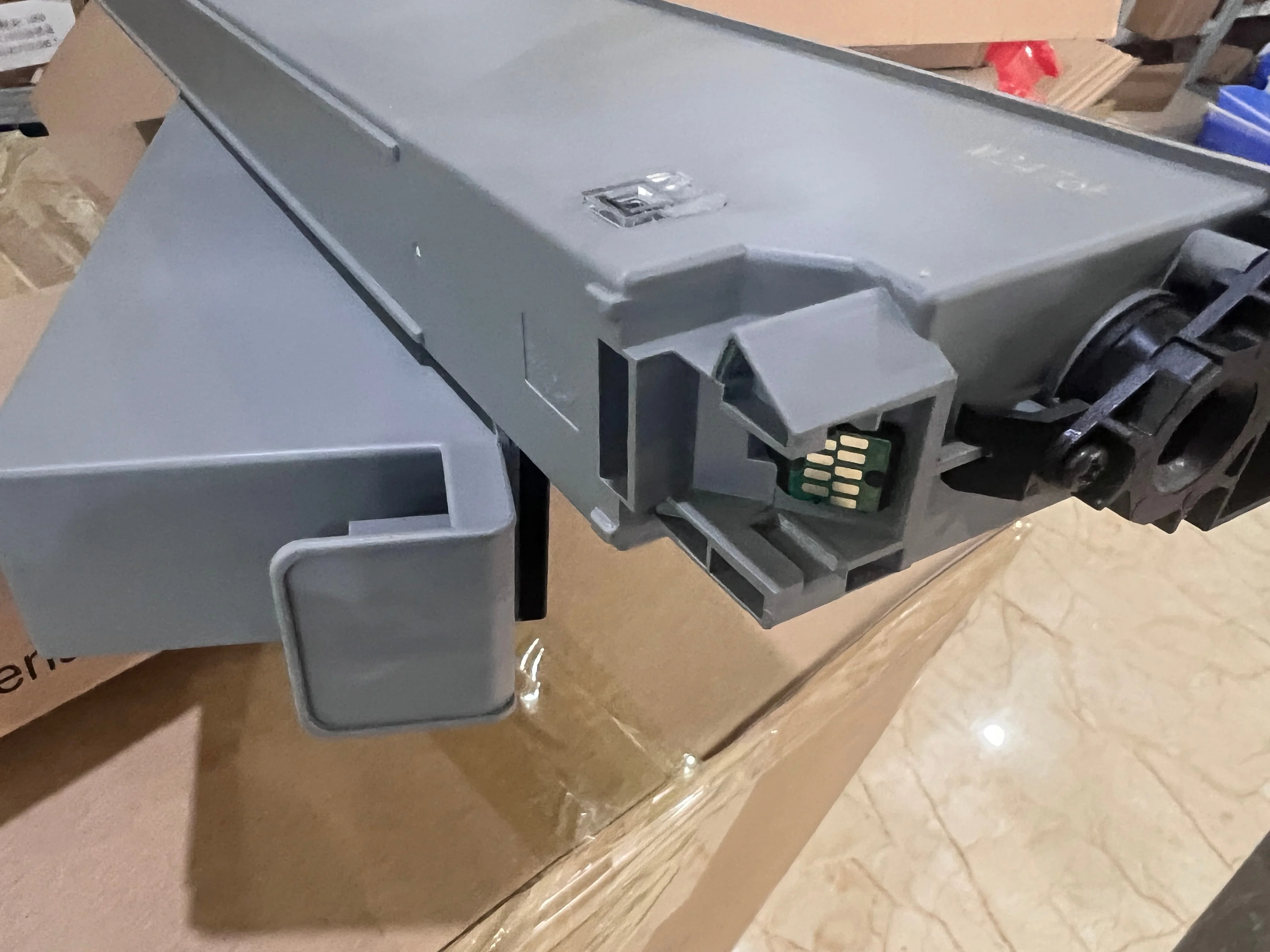 

T671300 T6713 Контейнер для сбора мусора для Epson WF-M21000 WF-C20600 WF-C20750 WF-C21000 WF-M20590 WF-C17590 WF-C20590