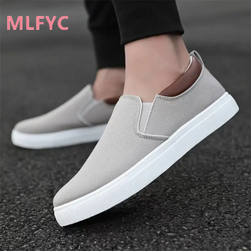 Low-top men's and women's casual shoes breathable flat new single shoes 2023 round head comfortable shoes