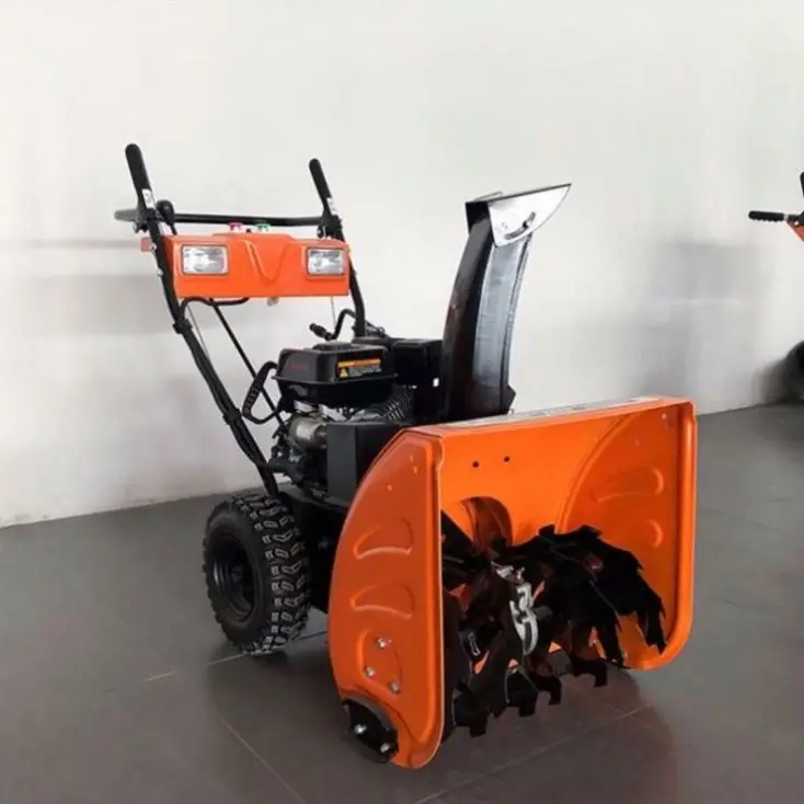 Tractor Road Sweeper Artificial Turf Cleaning Machine Floor