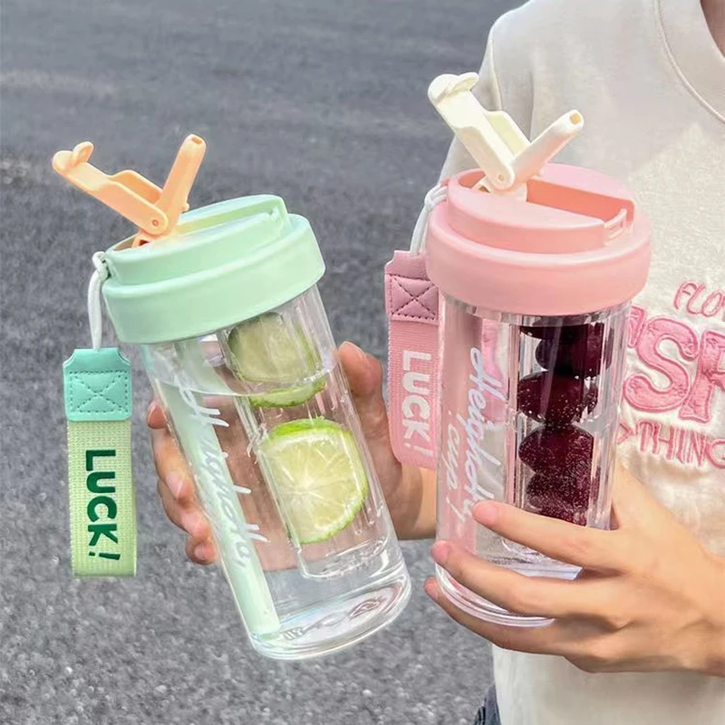 600ML Water Cup Handy Cup Sports Water Bottle Food Grade Material Tea Partition Water Cup Female Straw Cup Summer Portable
