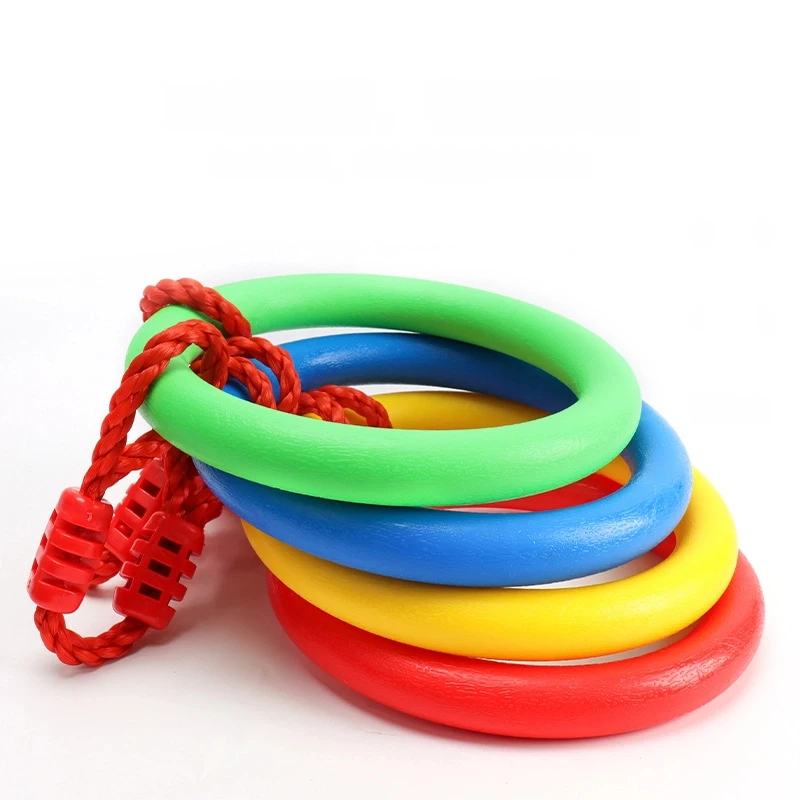 enfants-avec-boucle-corde-d'escalade-enfants-d'interieur-et-d'exterieur-exercice-d'escalade-gourde-chaine-jouet-balancoire