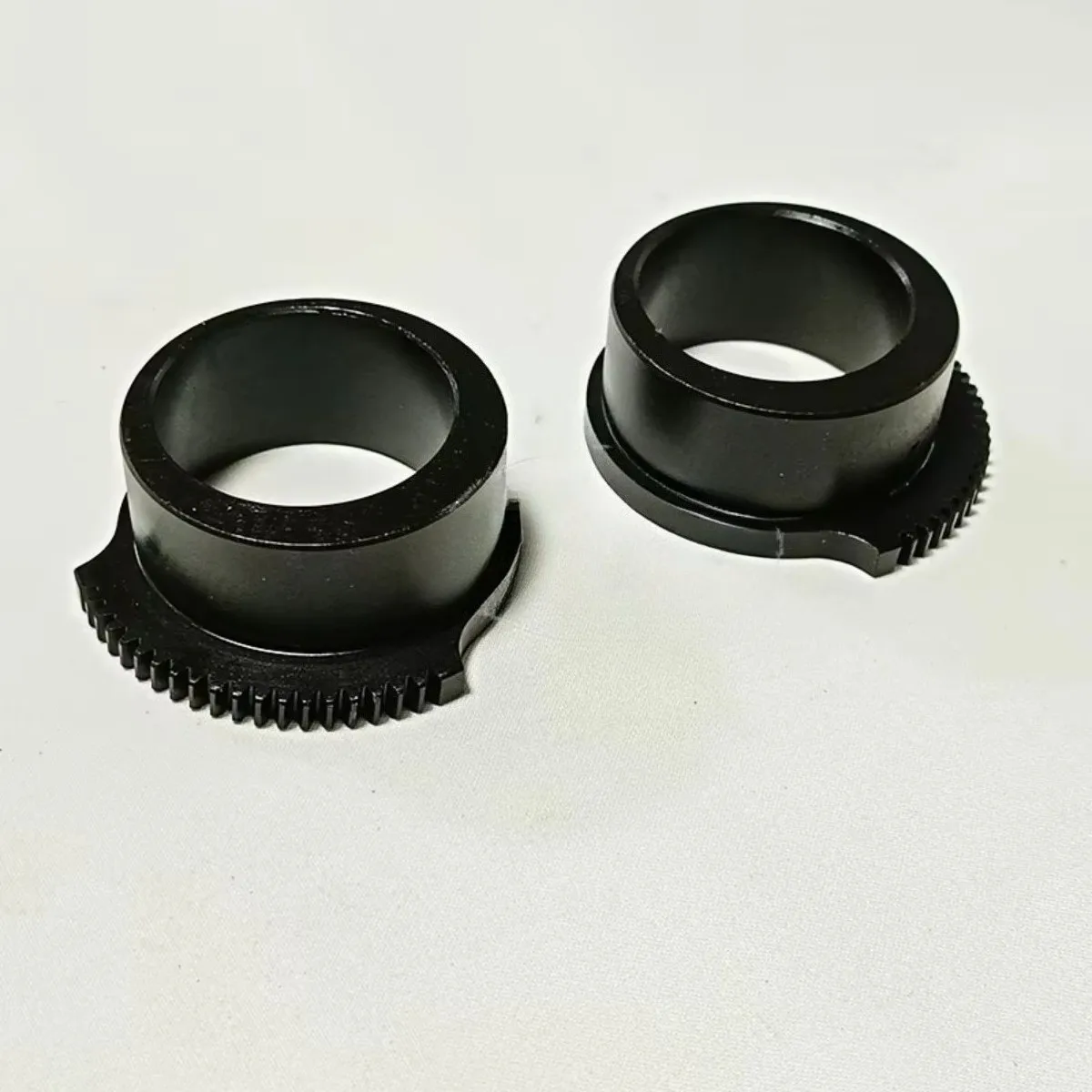 New SM74 Eccentric Half Tooth Water Roller Seat for Offset Printing Machine