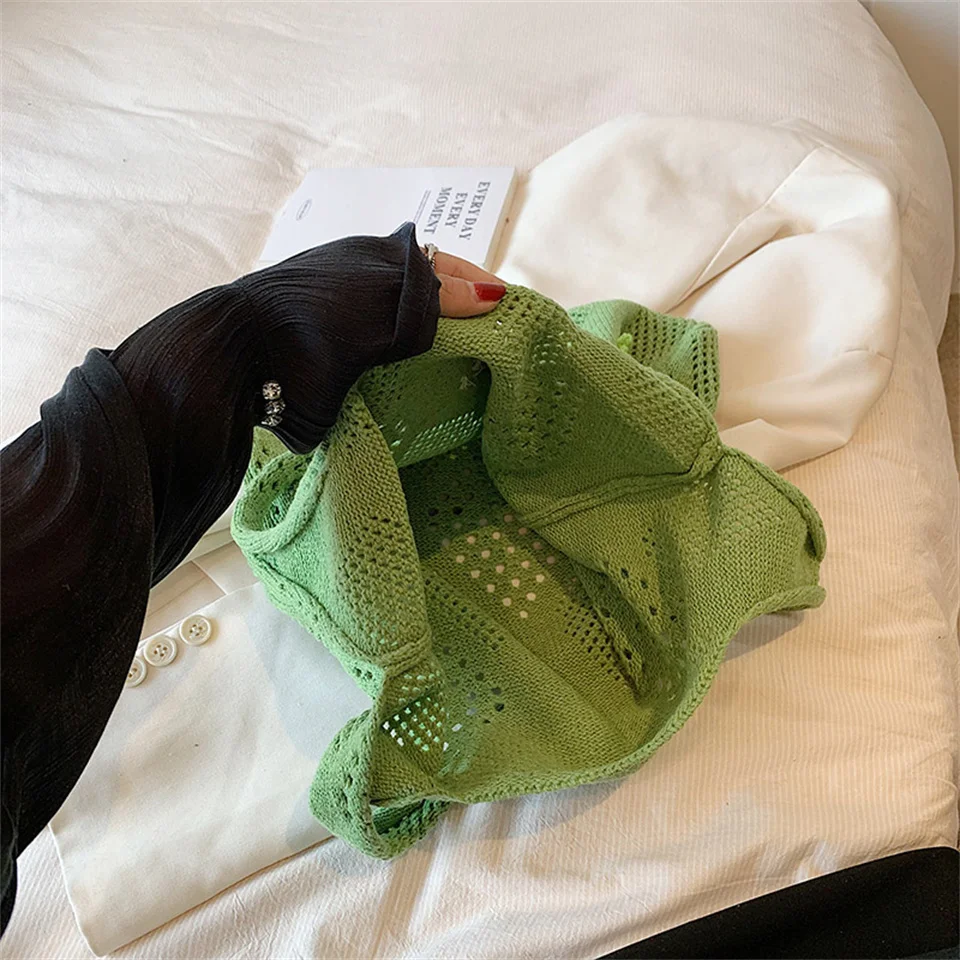 Cute Large Capacity Tote Handbag Trendy Wool Flower Shoulder Bag for Teenage Girls Fashion Student Top-handle Bag