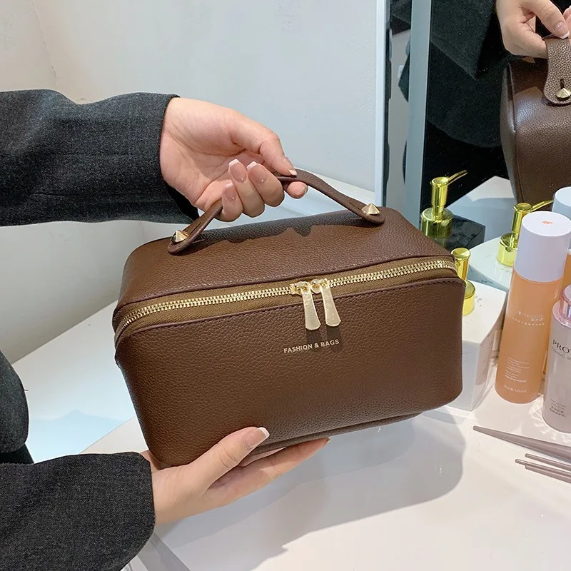 

Разделенная косметичка большой вместимости 2025 г. — искусственная кожа, портативная портативная, водонепроницаемая косметичка, высокий уровень