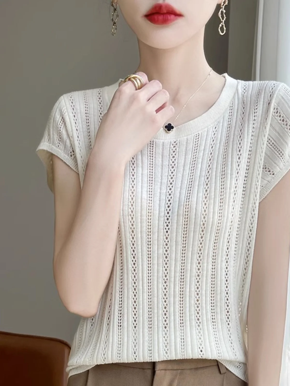 

Женский вязаный топ из тонкого ледяного шелка, лето 2023, круглый, не выдолбленный, модный, маленький, Flng Sve T Body