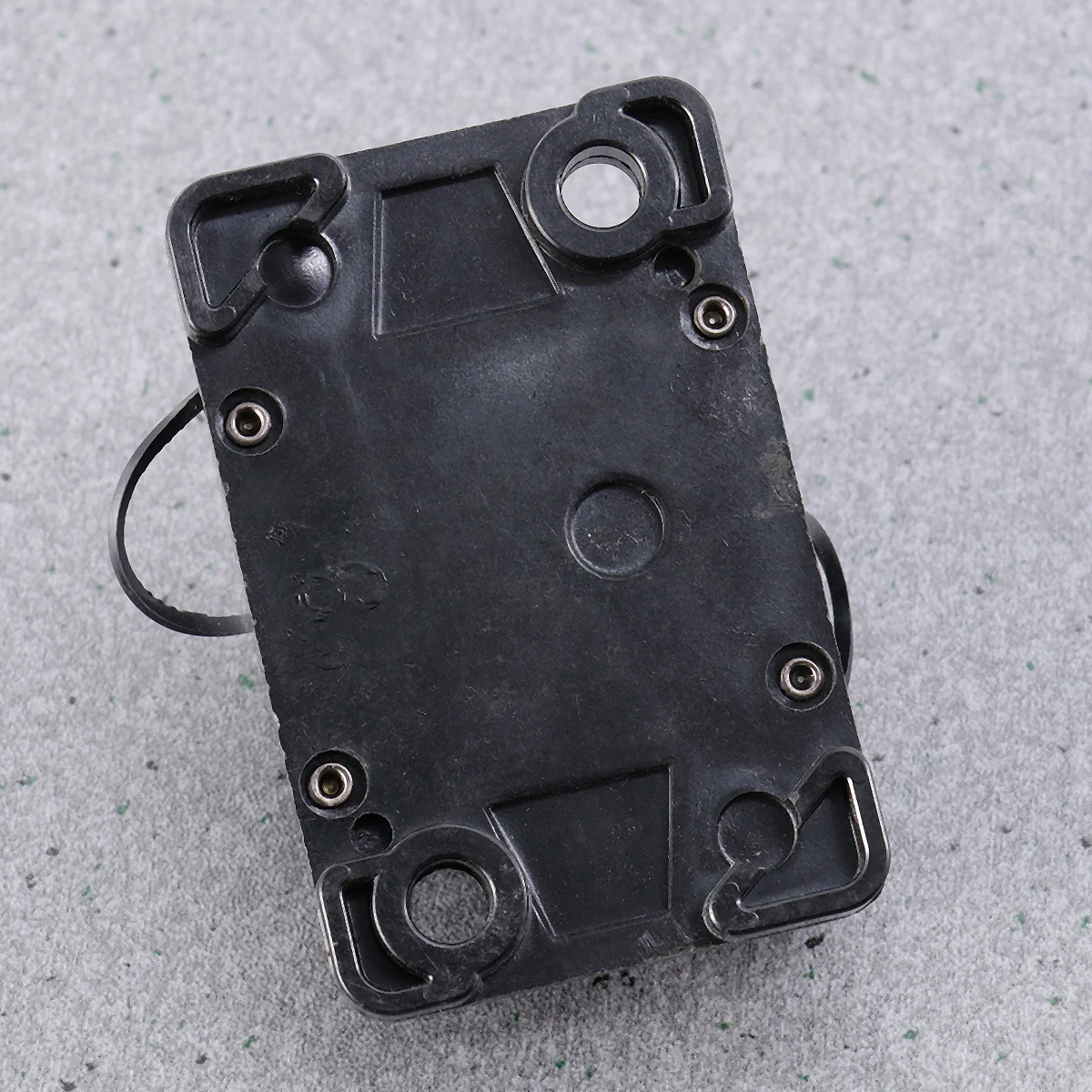 

200a Manual Reset High Amp Dual Stud Circuit Breaker Waterproof Ship Electrical Protection Prevent Excessive Current High