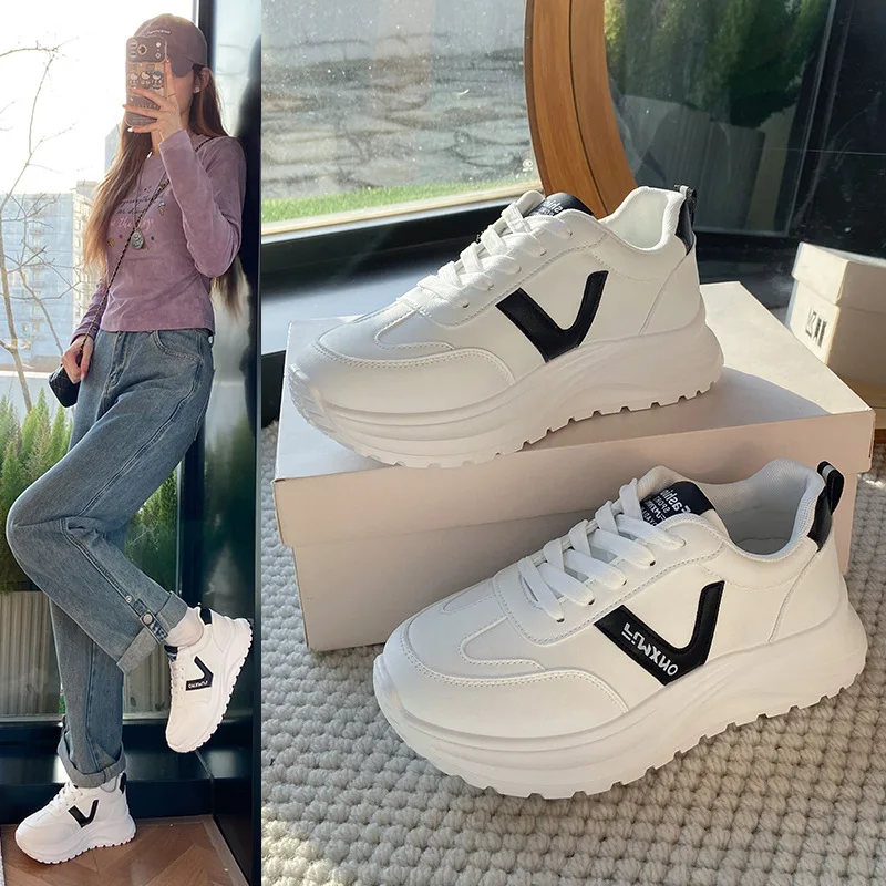 HKDQ Women's Sneakers Round Toe Chunky Heel Lace-Up Leather-Look Upper Striped Detail Casual Walking Shoes
