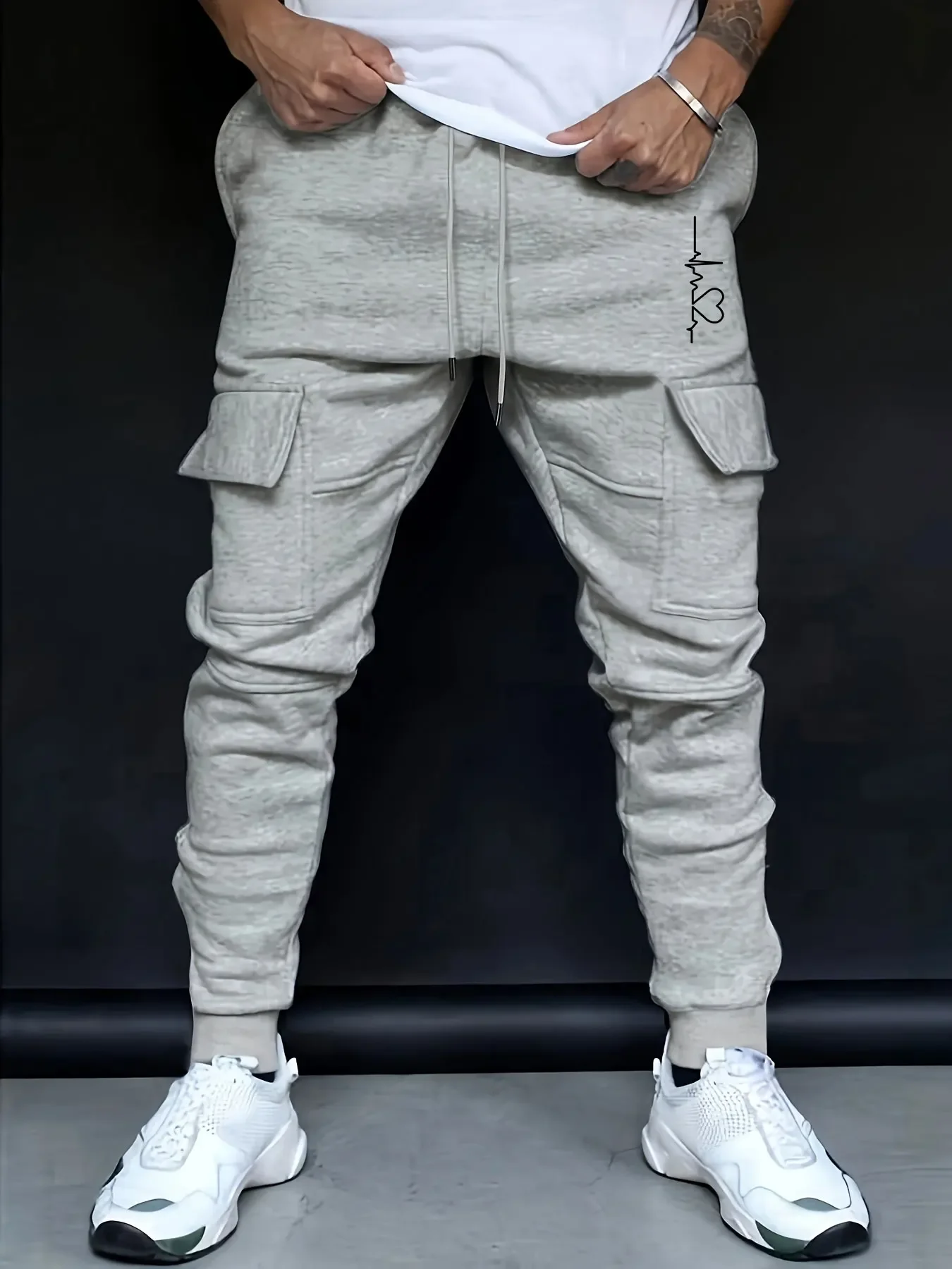 

Men's work pants, men's spring and summer quick drying sports and leisure multi pocket fashionable men's cropped pants