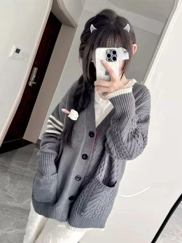 

Свободный женский вязаный кардиган с V-образным вырезом, весенне-осенний, модный, удобный, в корейском стиле, для студенток