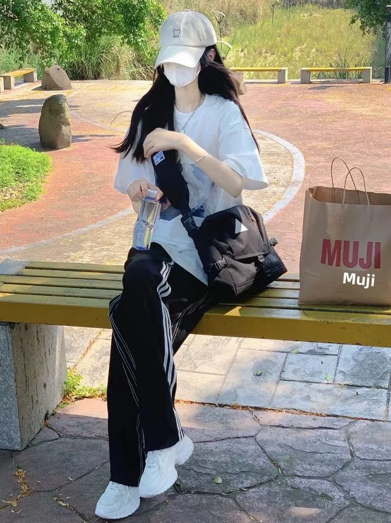 

Casual Sportswear Set Women Summer OOTD Loose Slimming Fashion Short Sleeve Long Pants Two-piece Set College Style Cotton Blend