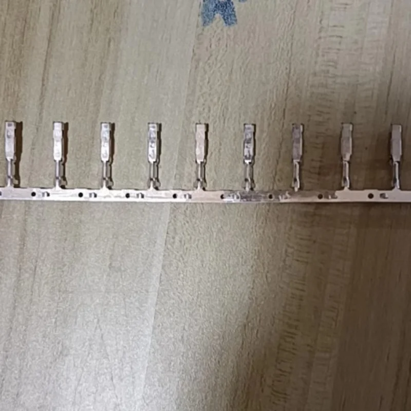 

100 шт. оригинальные клеммные контакты автомобильного разъема 211CC2S4160P для автомобиля