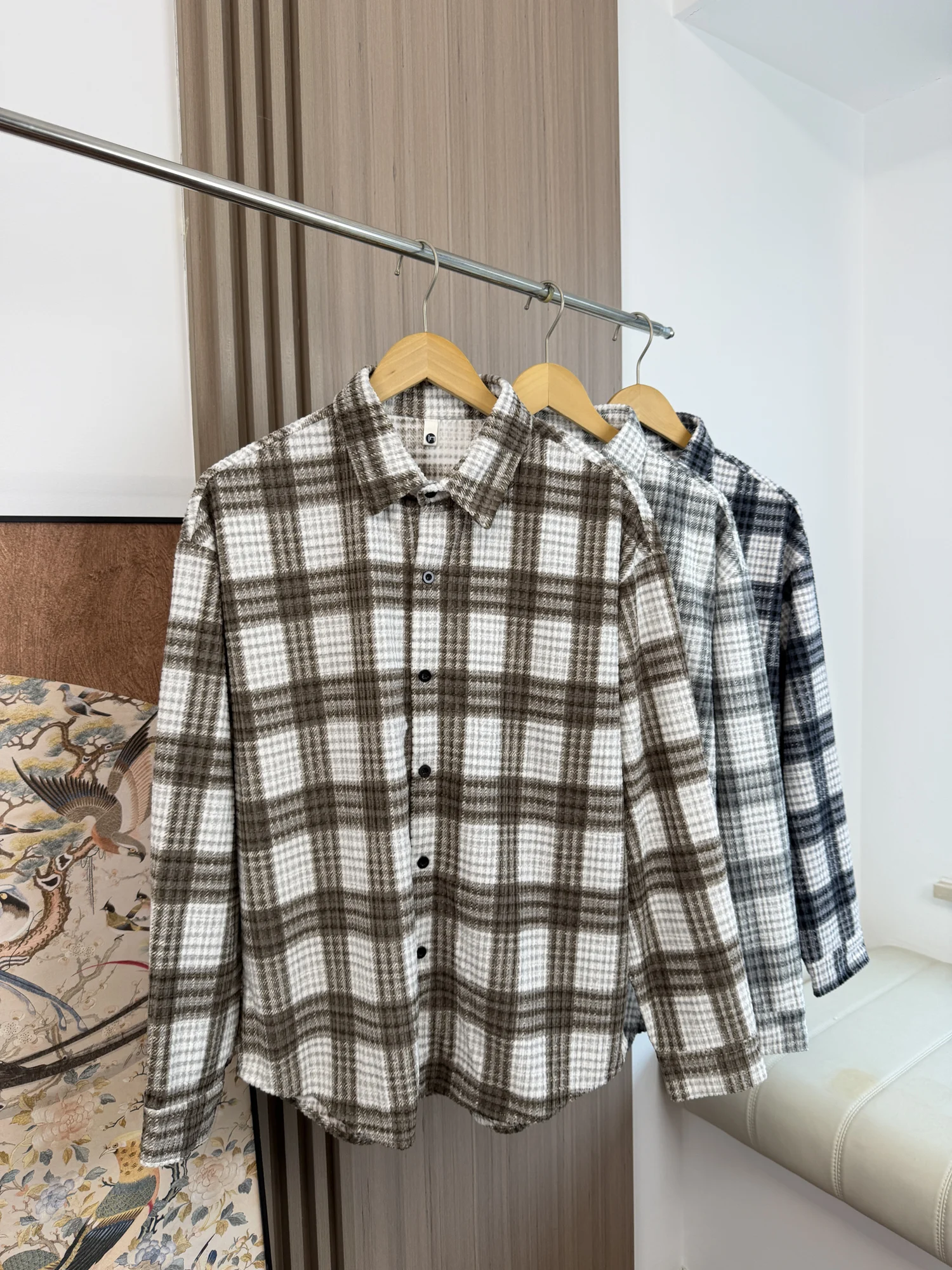 Comfortable Vintage Men's Plaid Corduroy Shirt Jacket Loose Fit Turn-down Collar Breathable Casual Style Autumn Outerwear
