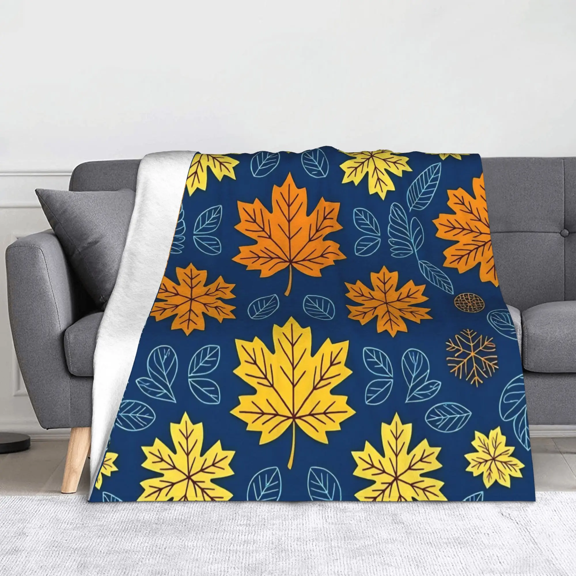 Maple Fallen Leaves Blankets Autumn Leaf Flannel Funny Soft Throw Blanket for Bedding Lounge Spring Autumn