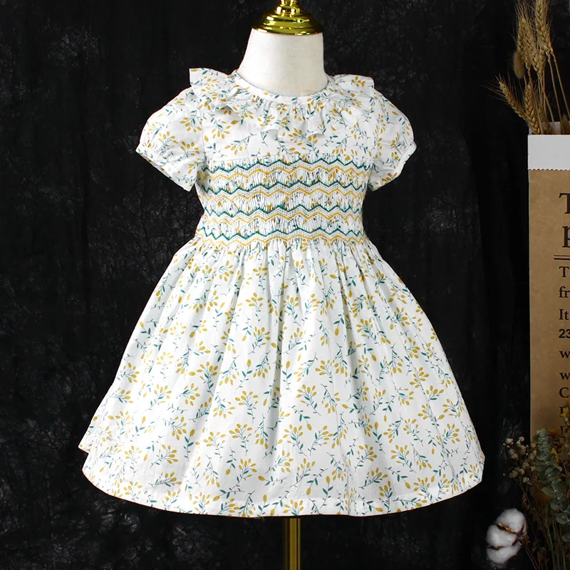 

2024 summer new girls vintage printing short sleeve cotton dresses children kids handmade smocked princess floral dress 1-6Y