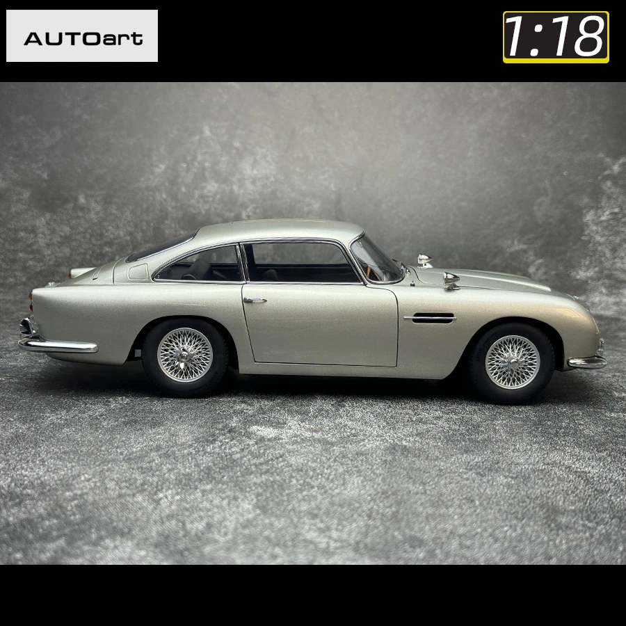 Autoart 1/18 FOR Aston Martin DB5 “Goldfinger” (Silver) ABS door full open sports car model static decoration collection