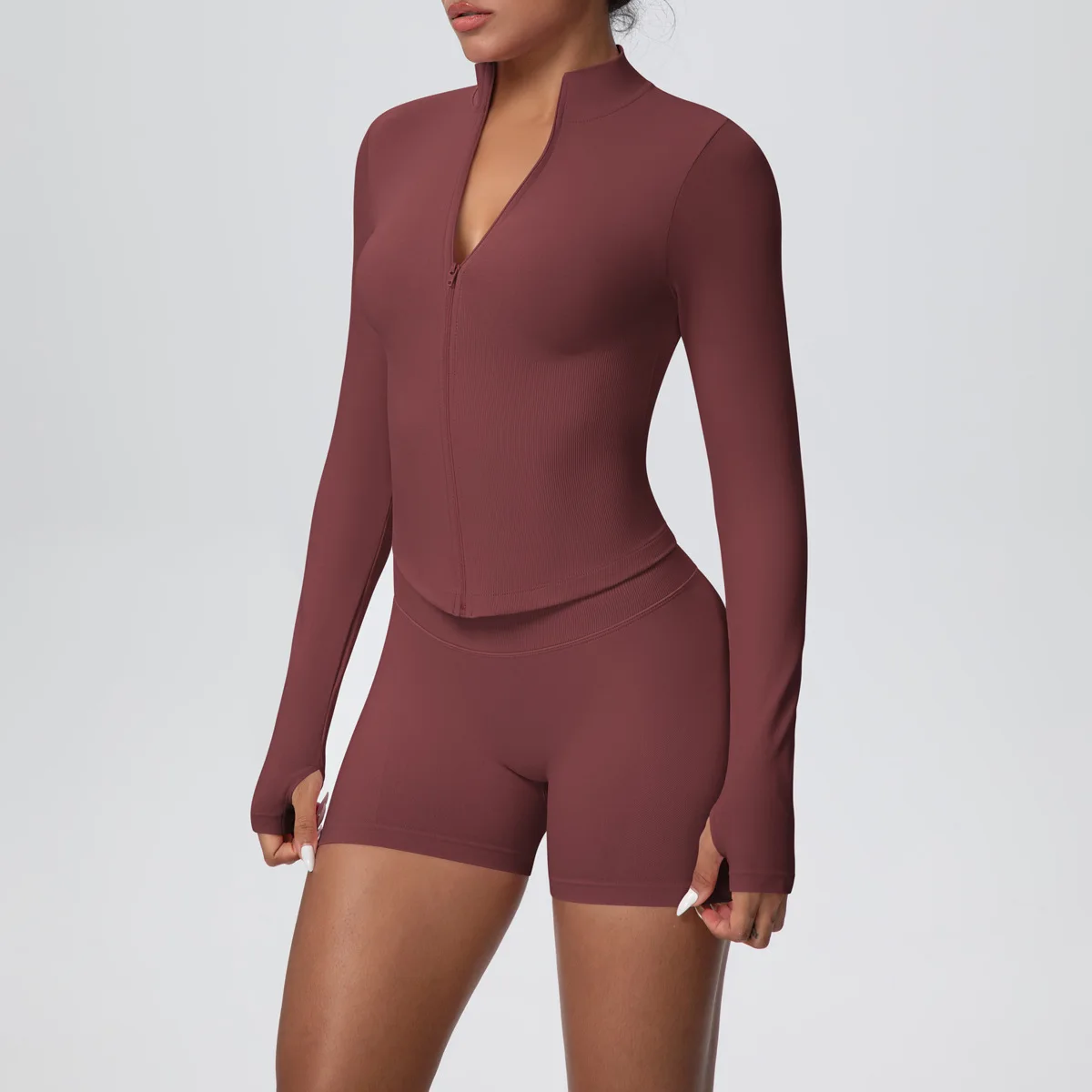 

Узкий комплект для йоги с высокой талией и подтяжкой бедер, воротник-стойка, куртка на молнии с длинными рукавами, женская одежда для бега, тренировочная одежда, спортивные шорты, костюм для йоги