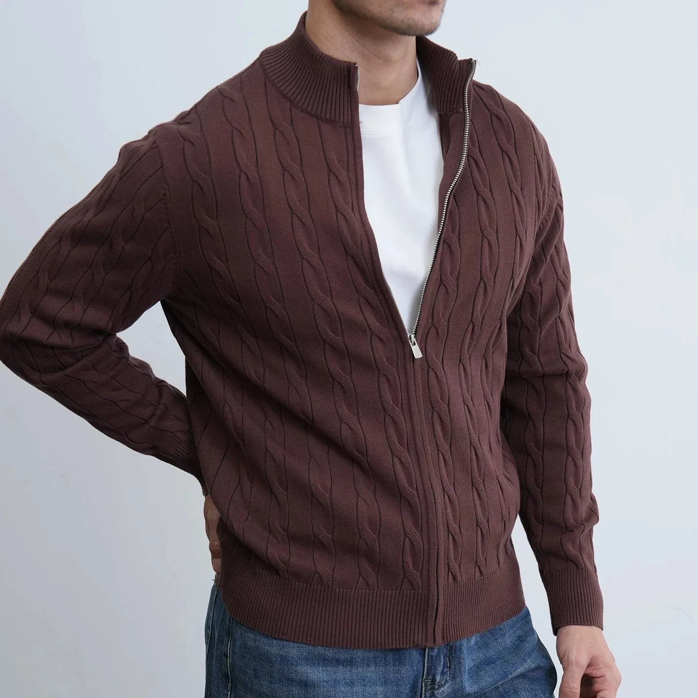 2026 Spring and Autumn Twisted Pattern Slim-fitting Jacquard Stand-up Neck Knitted Cardigan Men's Old Money Style