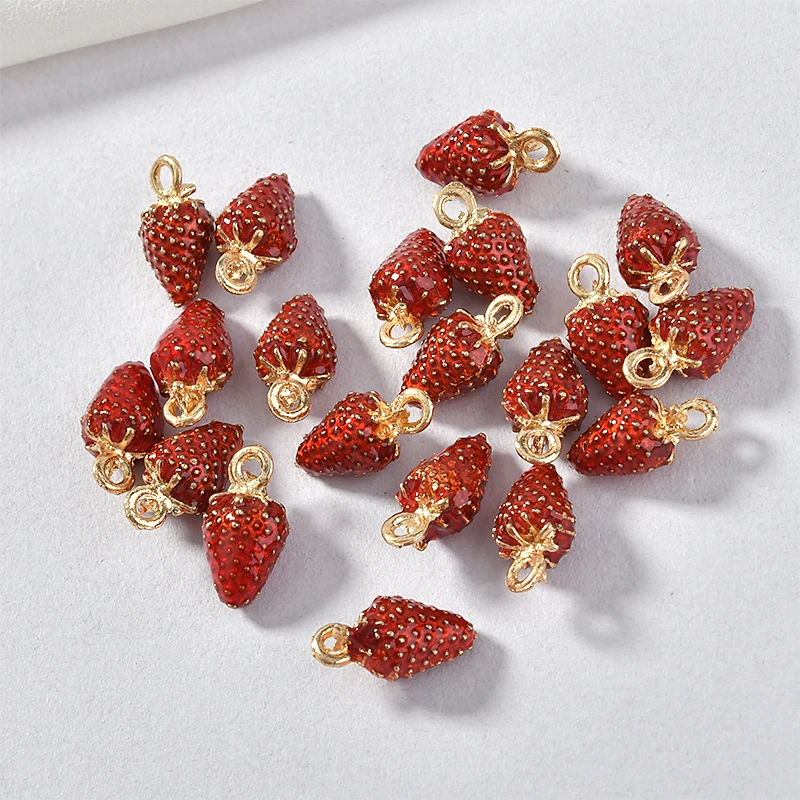 Alloy Drop Oil Three-dimensional Small Strawberry Pendant DIY Bracelet Earrings Decorative Pendant Material Accessories 2pcs