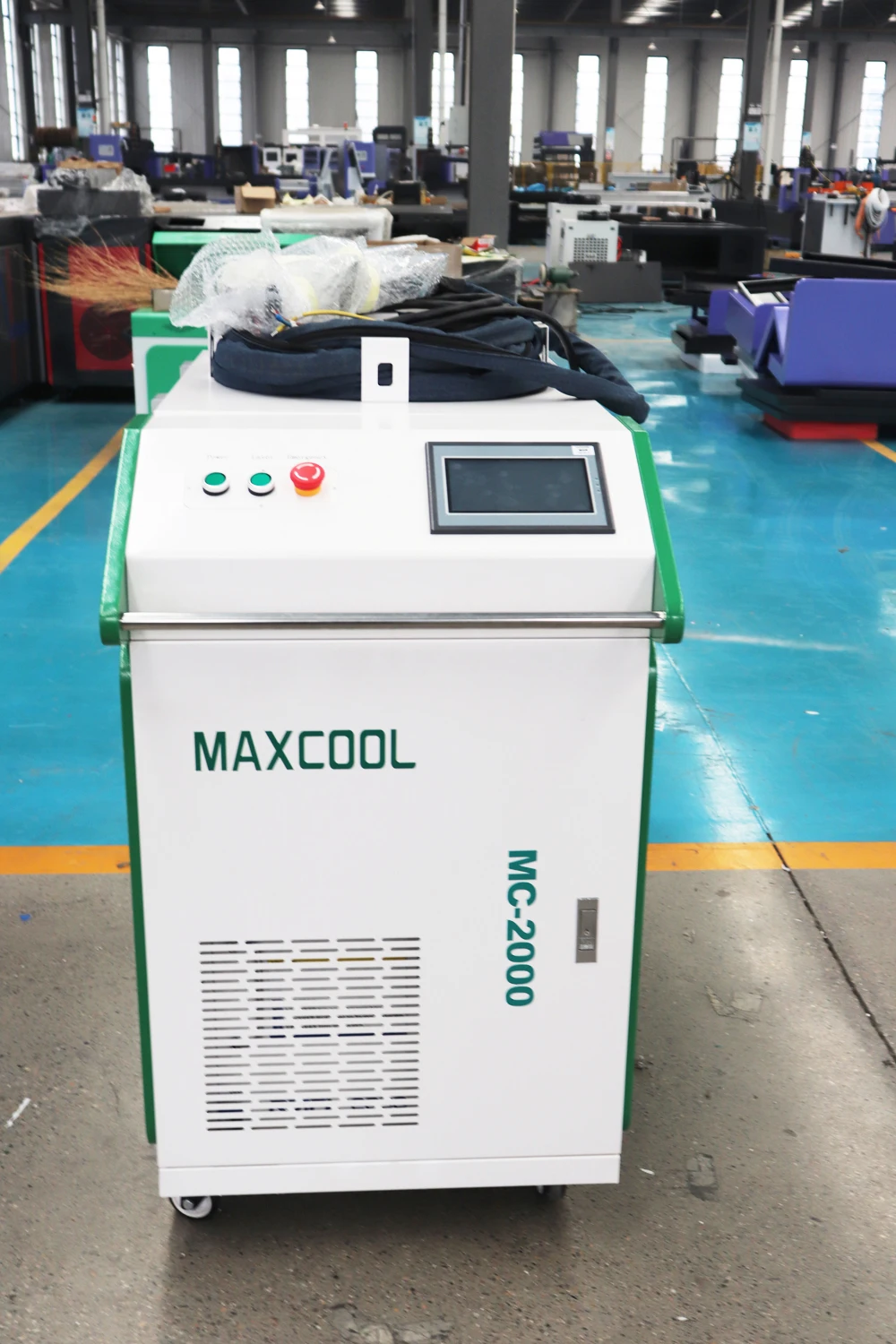 2000W 1500w 1000w Hand Held Metal Paint Coat Rust Removal Fiber Laser Cleaning Machines