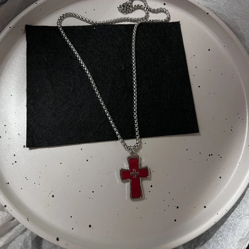 فاسق القوطية الأحمر الزجاج الصليب القلب قلادة اللؤلؤ قلادة للنساء الرجال الهيب هوب Y2K 90s قصيرة المختنق حُليات المجوهرات اكسسوارات