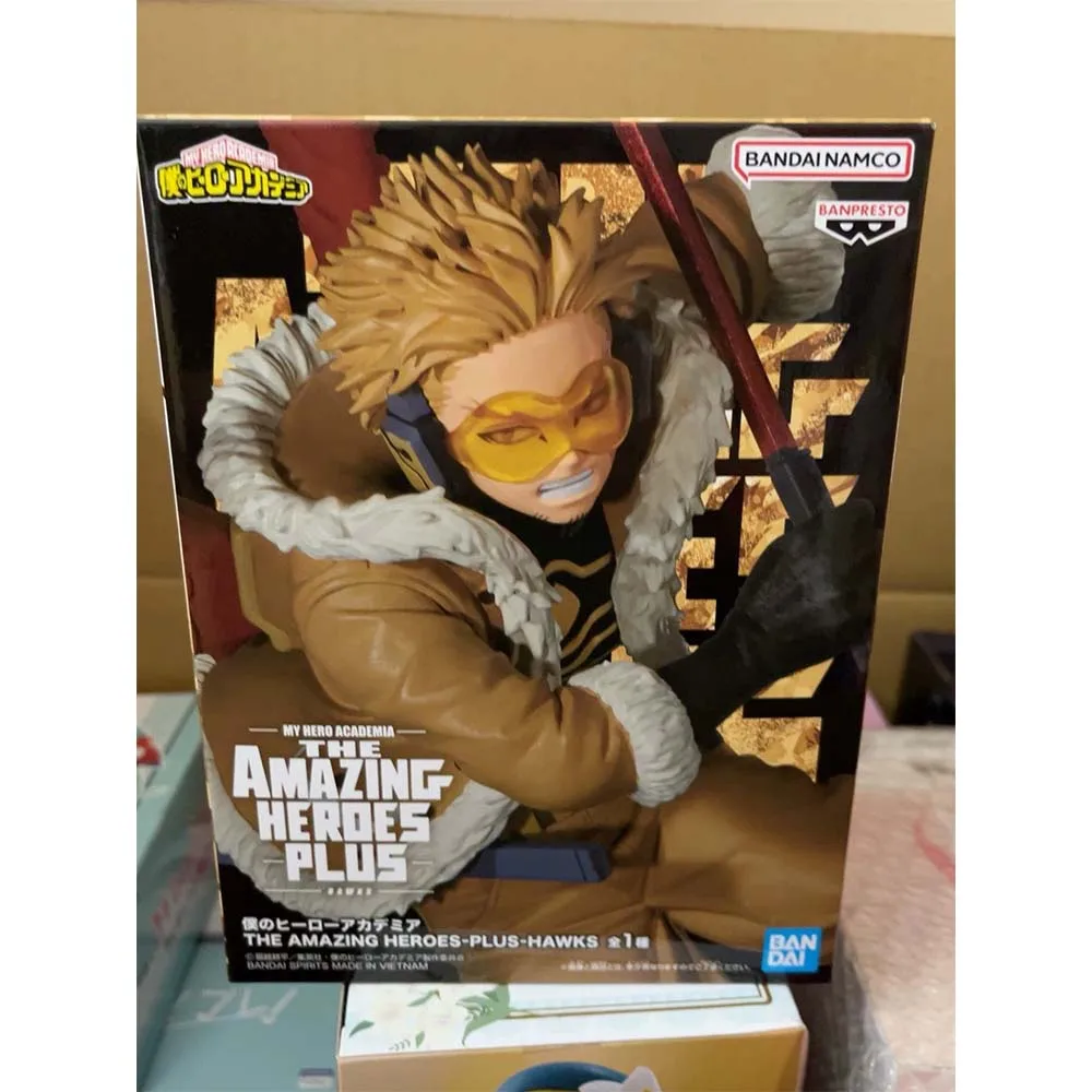 

THE AMAZING HEROES-PLUS-HAWKS BANDAI Banpresto My Hero Academia Figure Model Anime Genuine Boxed Toy