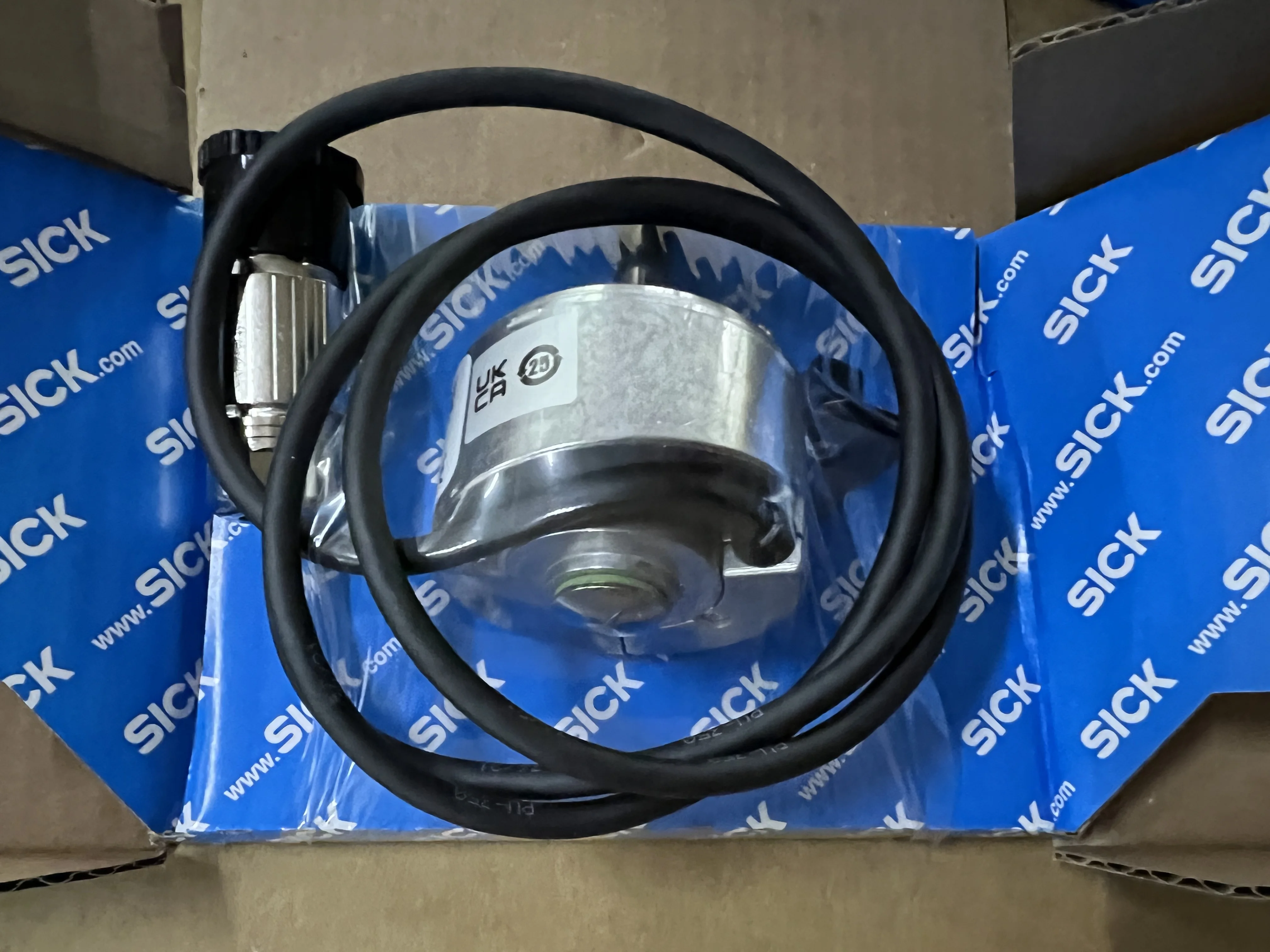 Germany SEW EURODRIVE Absolute Encoder AS3H SFM60-HZZ0-S03 13639935  High Efficiency Rubber for SEW Motor