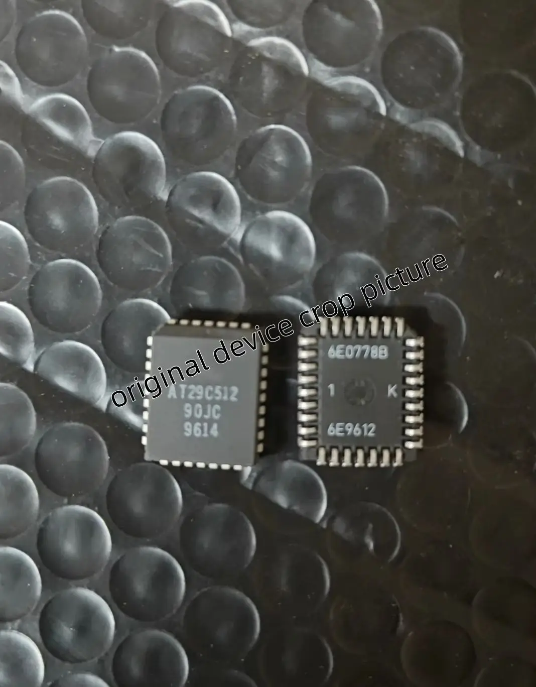 

10pcs/lot New Original 100% Quality AT29C512 AT29C512-90JC IC FLASH 512KBIT 32PLCC