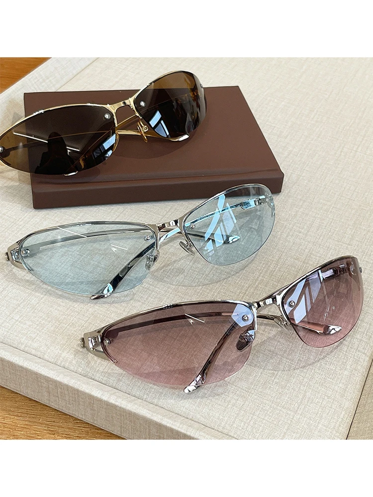 Harajuku Halbrahmen-Katzenaugen-Sonnenbrille für Damen Neue Farbverlauf-UV-Schutz-Brille im Koreanischen Stil Metallrahmen-Brille für Party-Dekorationen