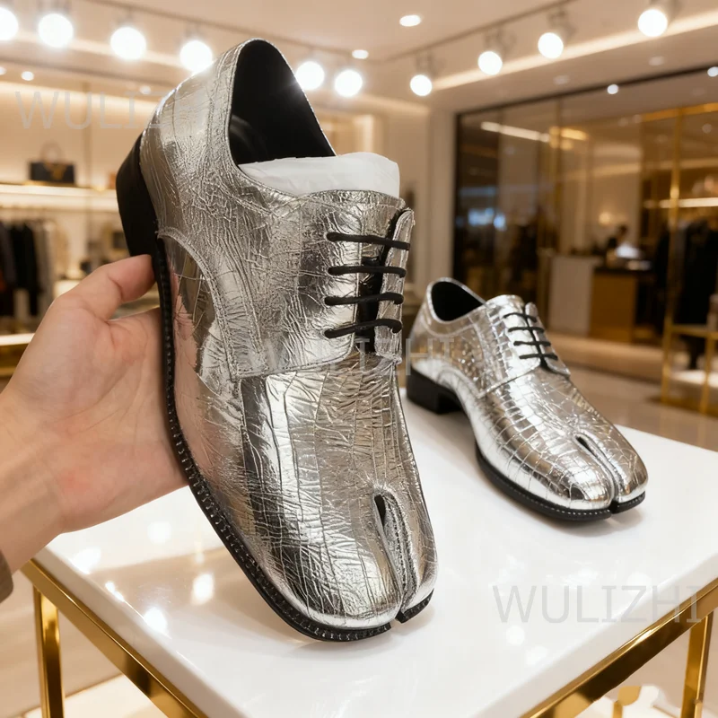 

Silver Cracked Leather Split-Toe Loafers Men Lace-Up Black Flat Oxfords Business Round Toe Solid Sparkling Wedding Shoes