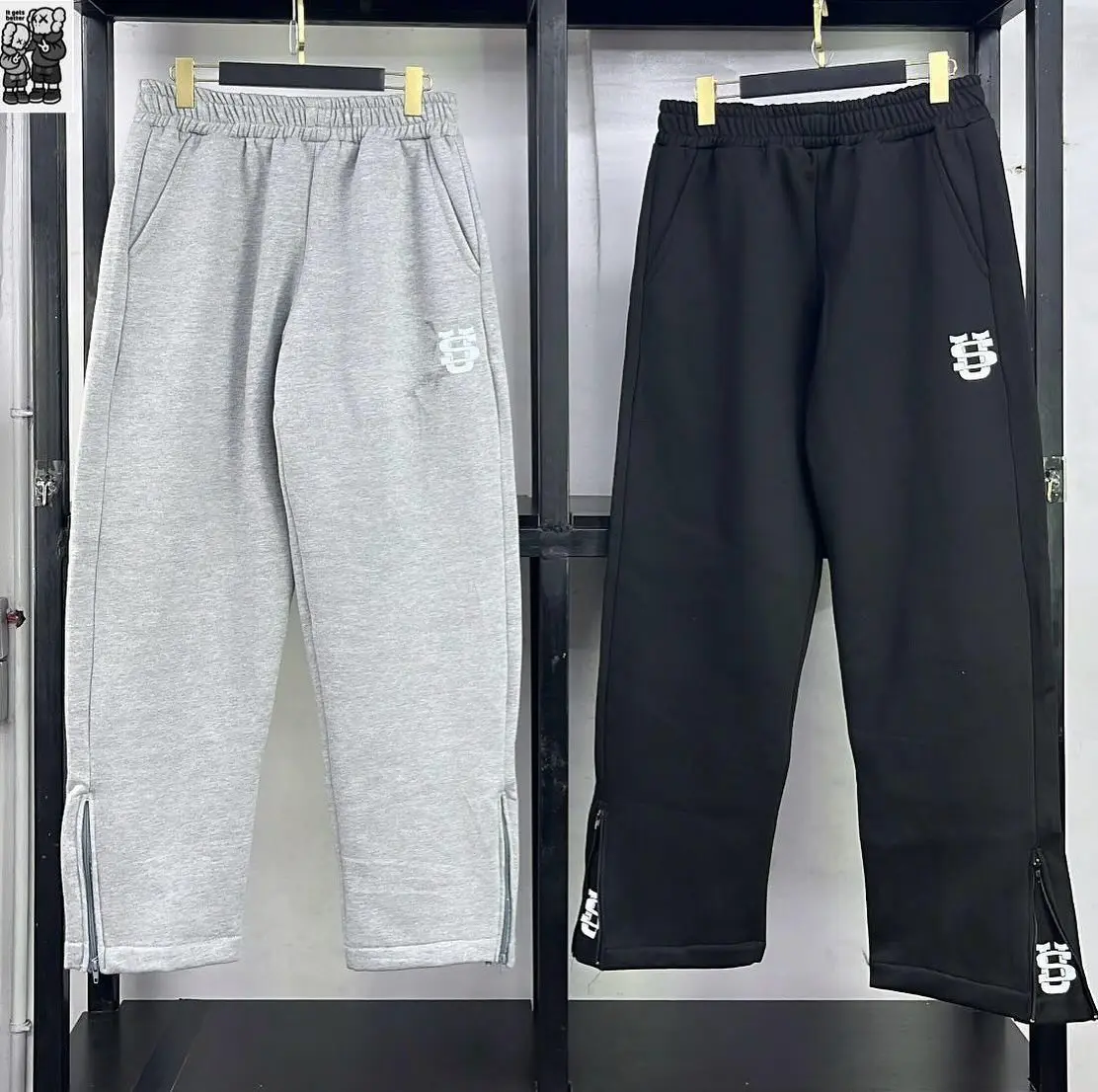 

2025 Fashion Sport Pants Embroidered Y2K Retro Casual Pants Hip Hop Fashion Street Clothing Personalized Leg Zipper Pants