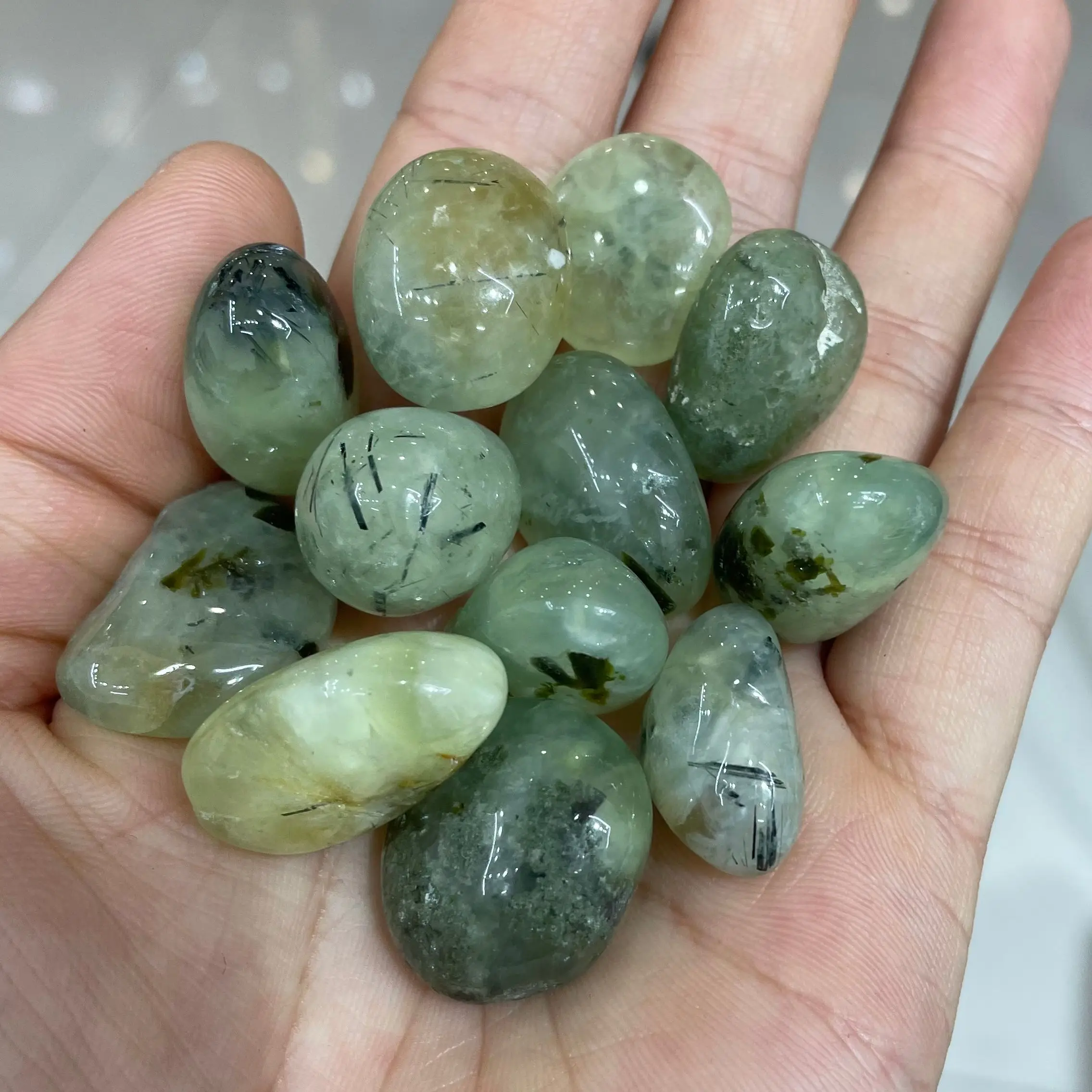 1000g 5A+ Natural Prehnite Green Grape Quartz Crystal Gravel Stone Decoration Natural Quartz Crystals