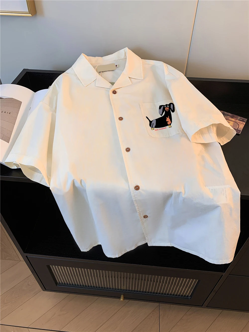 Csa Masculina de Verão Estilo Coreano com Estampa Retro Fresca, Gola , Manga Curta, Estilo Japonês, Solta, Versátil e ...